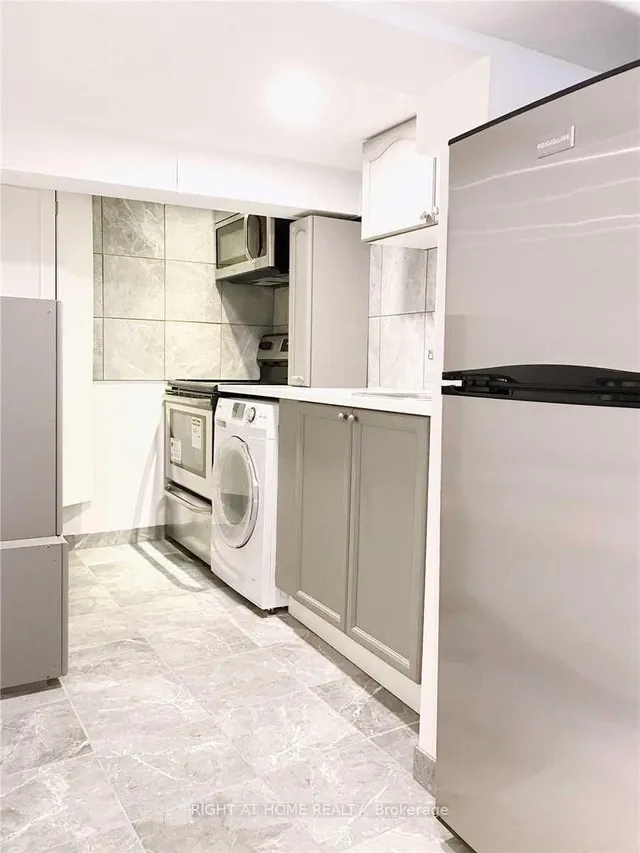 Additional image 10 of 50 Somerset Ave