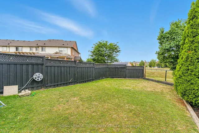 Additional image 49 of 1117 Riddell Cres