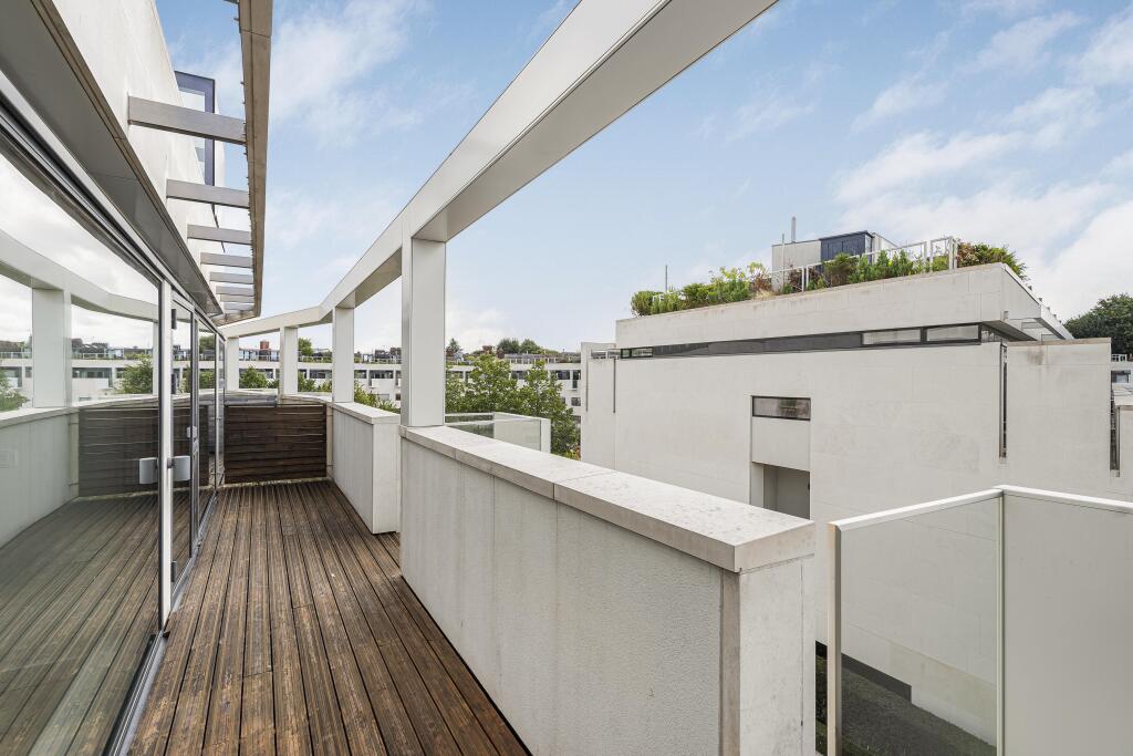 Additional image 10 of Gabriel Square, St. Albans, Hertfordshire, AL1