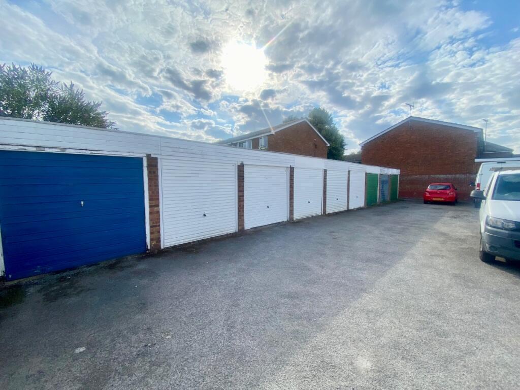 Additional image 4 of Ringway Road, Park Street, St. Albans, Hertfordshire, AL2