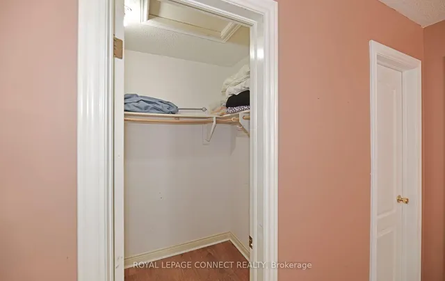 Additional image 24 of 154 Pressed Brick Dr