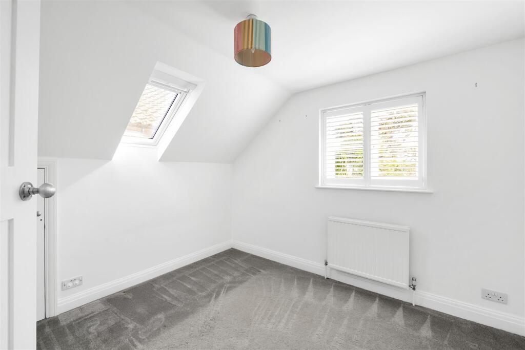 Additional image 10 of Roundwood Park, Harpenden