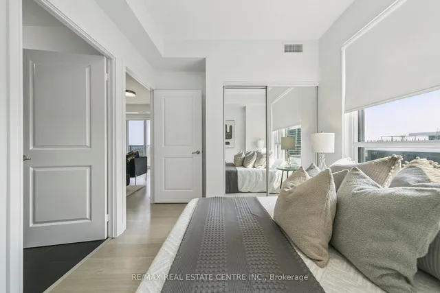 Additional image 23 of 8 Nahani Way Unit 821