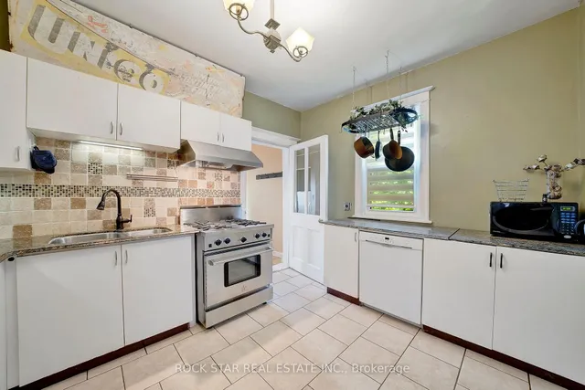 Additional image 15 of 230 Mary St