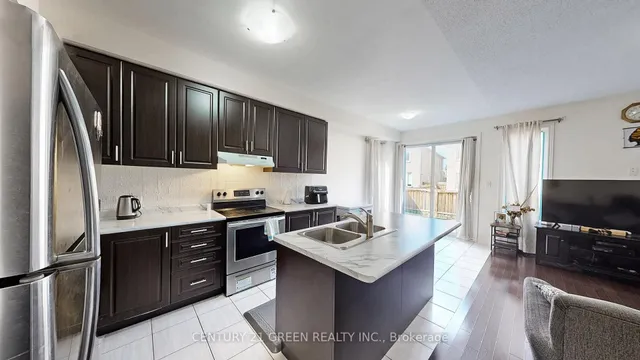 Additional image 16 of 30 Canary Clse