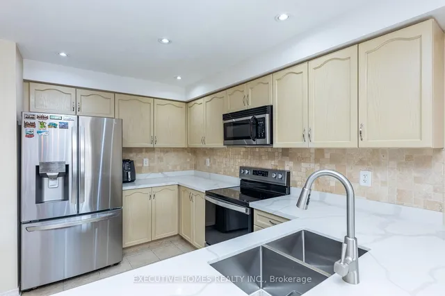 Additional image 12 of 416 Hobbs Cres