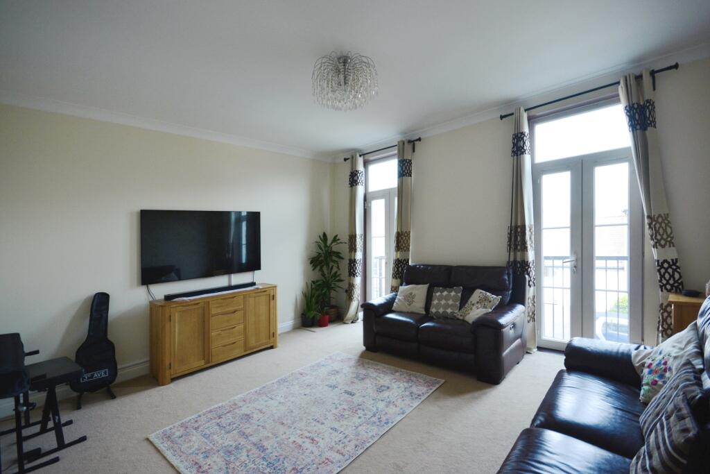 Additional image 5 of Dragon Road, Hatfield, AL10