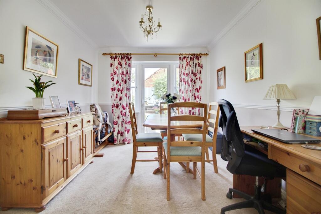 Additional image 16 of Welwyn Hall Gardens, Welwyn