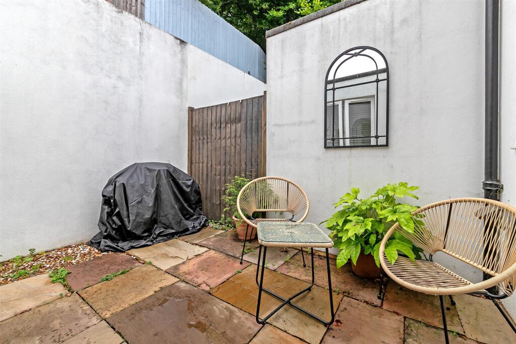 Additional image 31 of Kingsbury Mews, St. Albans