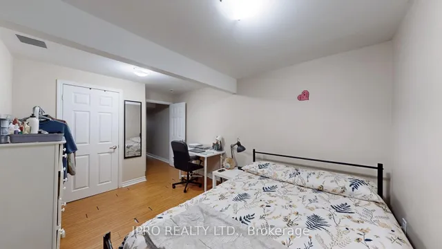 Additional image 46 of 169 Fennamore Terr