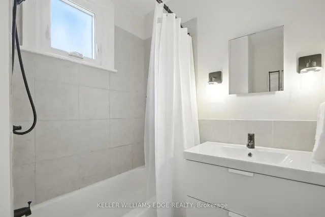 Additional image 22 of 1999 Main St