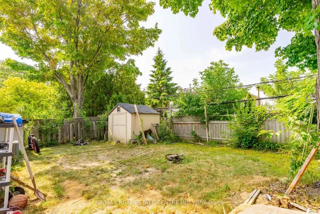 Additional image 30 of 105 Aloma Cres