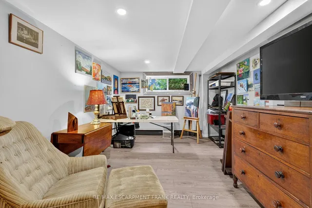 Additional image 36 of 25 Belair Dr