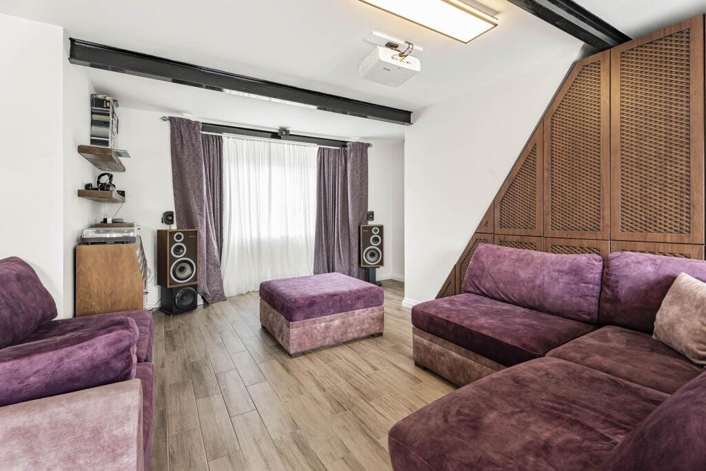 Additional image 23 of Codicote Road, Welwyn