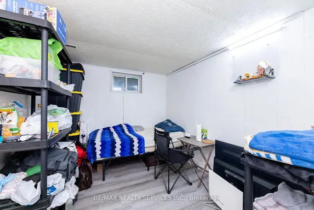 Additional image 43 of 1306 Guelph Line Unit Unit 3