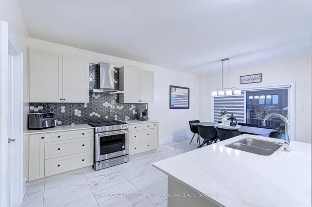 Additional image 14 of 8 Ferdinand Dr