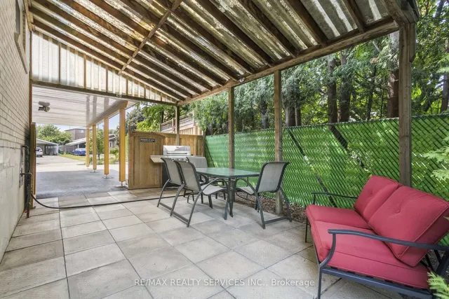 Additional image 46 of 34 welbeck Dr