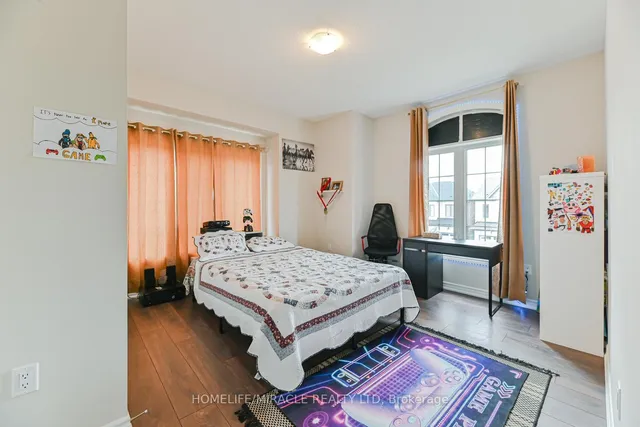 Additional image 39 of 9 Bavenden Cres