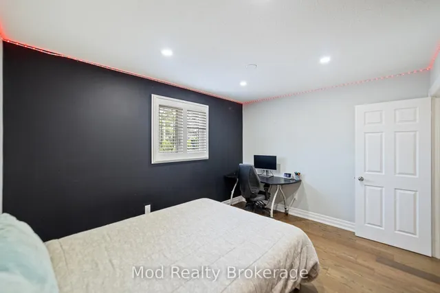 Additional image 24 of 415 Everton Dr