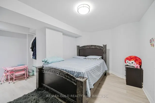 Additional image 36 of 1 Bumblebee Cres