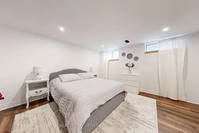 Additional image 36 of 23 Hildegard Dr