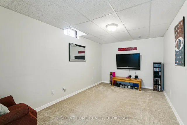 Additional image 40 of 550 Eliza Cres