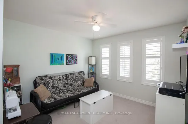 Additional image 23 of 15 Meadowbank Dr