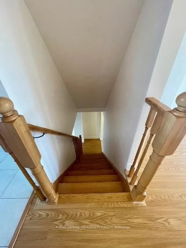 Additional image 16 of 11 Signature Lane