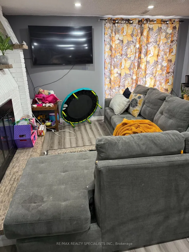 Additional image 16 of 42 Dantek Crt