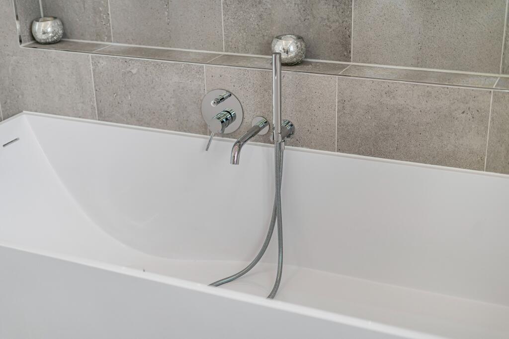 Additional image 21 of Highfield Lane, St Albans, AL4