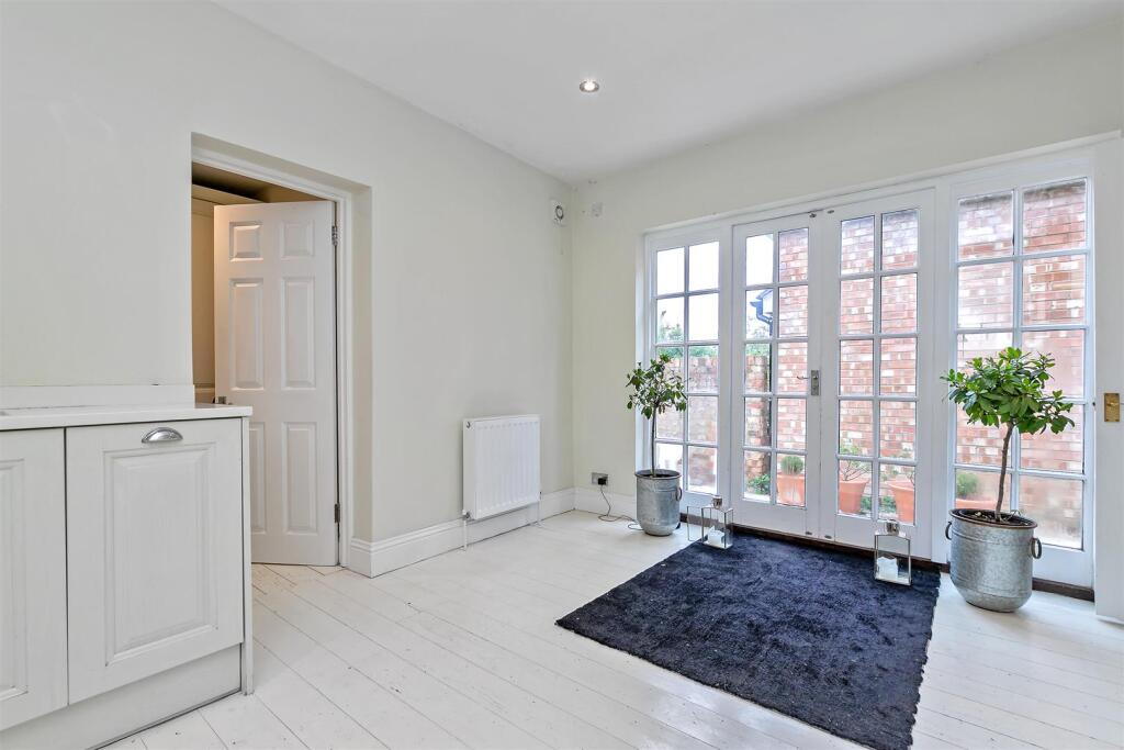 Additional image 9 of Catherine Street, St. Albans