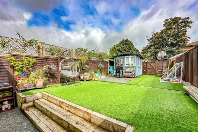 Additional image 14 of Batchwood Drive, St. Albans, Hertfordshire, AL3 5SB