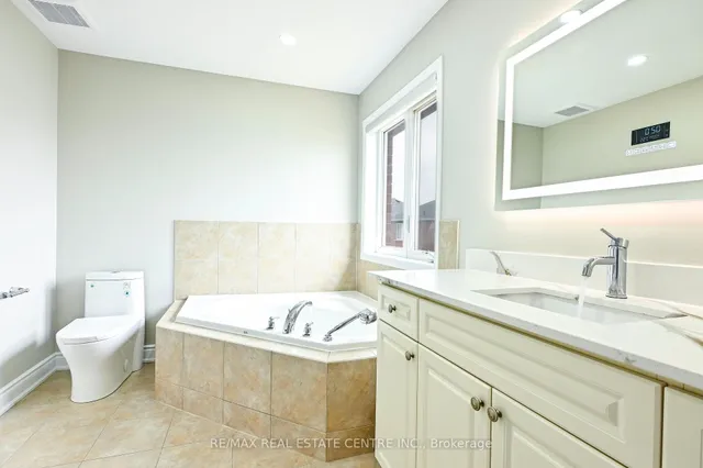 Additional image 25 of 25 Giltspur Rd