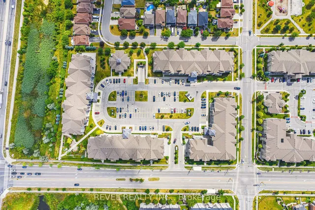 Additional image 29 of 1450 Main St Unit 106