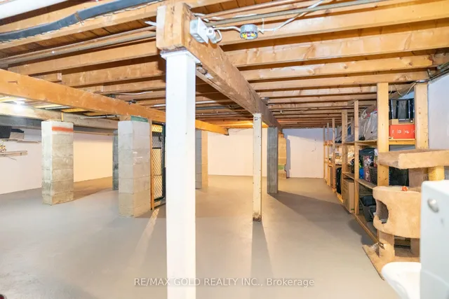 Additional image 33 of 51 Davenport Cres