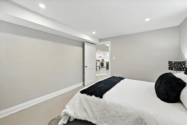 Additional image 43 of 157 West 19th St