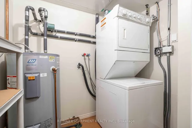 Additional image 29 of 3499 Upper Middle Rd Unit 102