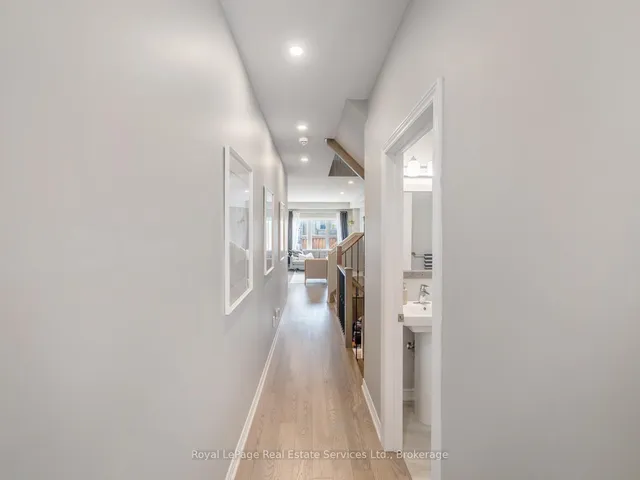 Additional image 4 of 431 Athabasca Common