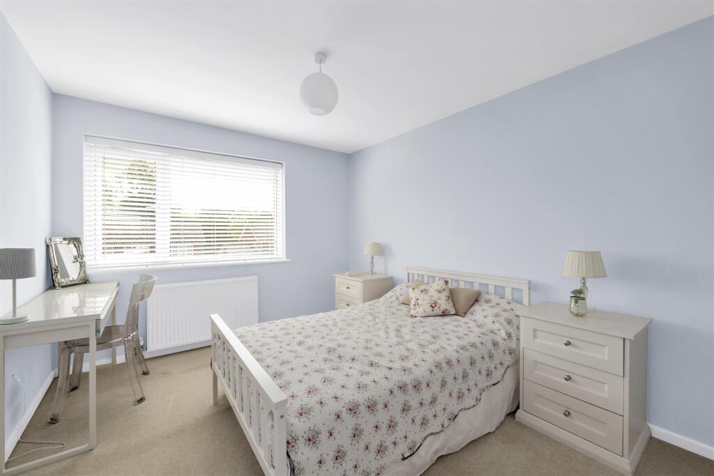 Additional image 9 of Broadfields, Harpenden