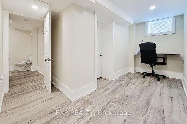 Additional image 35 of 395 Aberdeen Ave