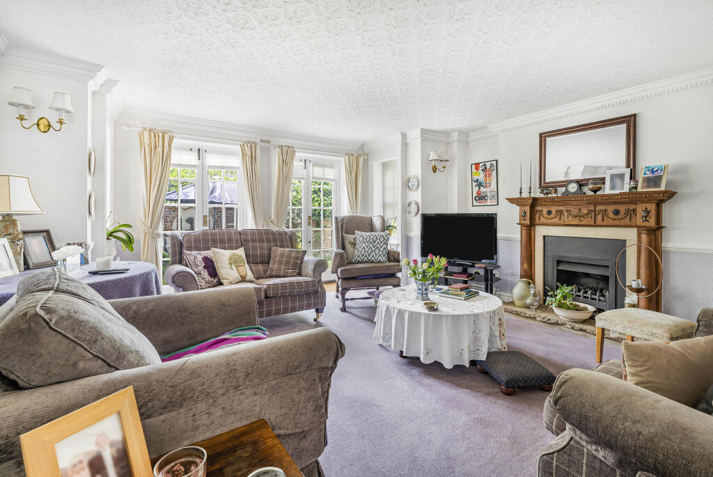 Additional image 7 of Halls Close, Welwyn, AL6