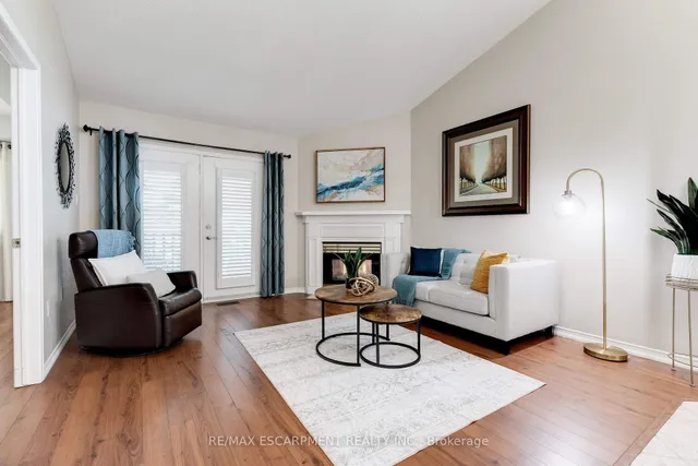 Additional image 13 of 2774 King St Unit 10