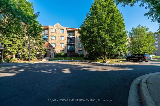 Additional image 3 of 3499 Upper Middle Rd Unit 102