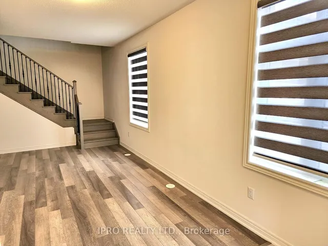 Additional image 13 of 428 Silver Maple Rd