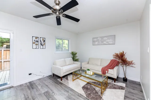 Additional image 21 of 1306 Guelph Line Unit Unit 3