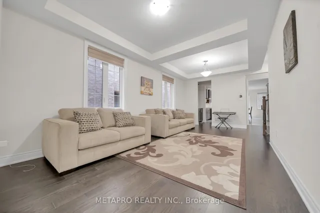 Additional image 4 of 5 Blue Silo Way