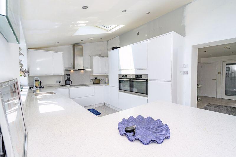 Additional image 9 of Dell Rise, St Albans