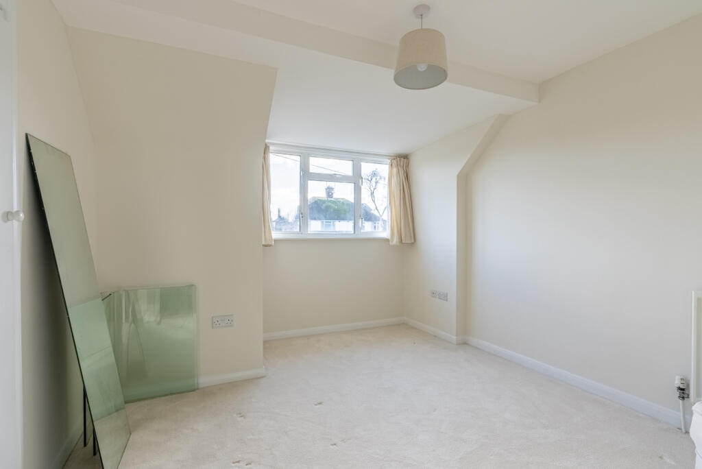 Additional image 9 of The Ridgeway, St Albans, Herts, AL4