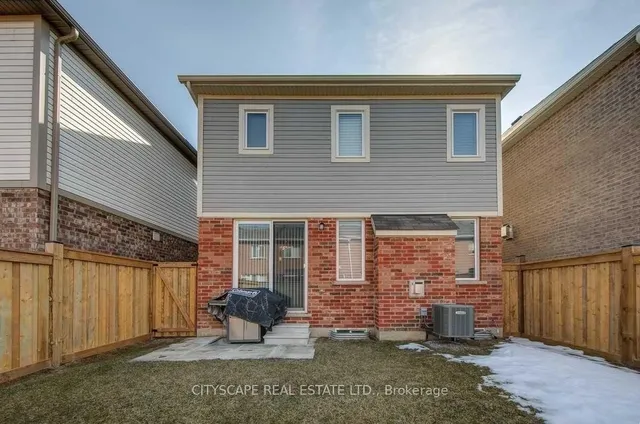 Additional image 32 of 141 Hatt Crt