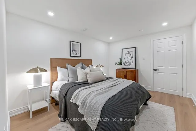 Additional image 21 of 48 Ferrara St